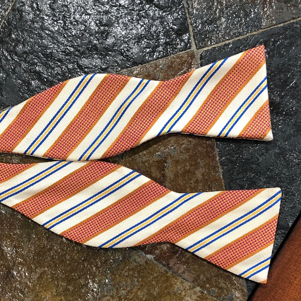 BRUNO PIATELLI ROMA MEN'S BOW TIE NEW BLUE YELLOW CREAM GOLD  ORANGE REDISH